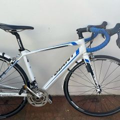 Road bike Giant Defy Aluxx SL