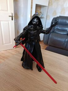 Disney Store Star Wars Kylo Ren Talking Action Figure