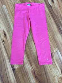 Benetton Fuchsia pink cropped leggings age 10-11 excellent condition!