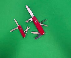 Victorinox Swiss Army Knife Lot