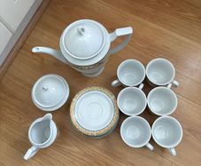 Apulum fine porcelain