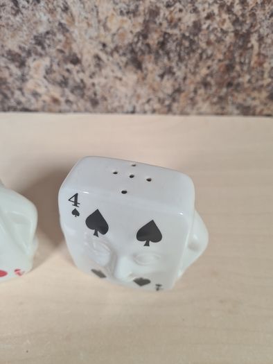 Vintage Playing cards salt and pepper shakers card deck hearts spades