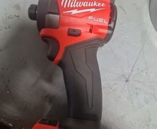 milwaukee impact driver