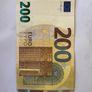 200 Euro bank note Image 2