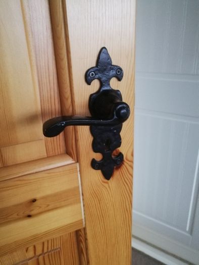 Basta Fortress lever handles