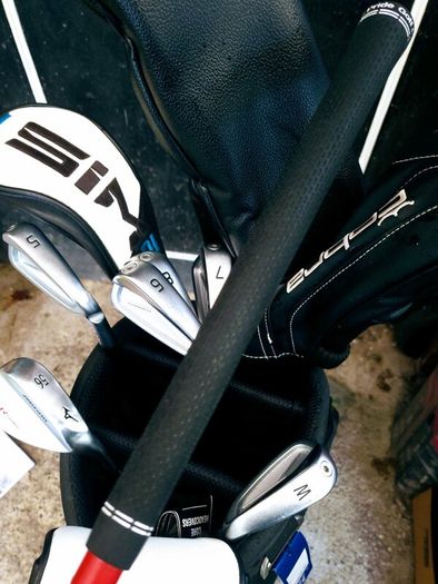 Set of Golf Clubs