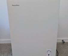 PowerPoint Chest Freezer: 6 Months Old 50% OFF New