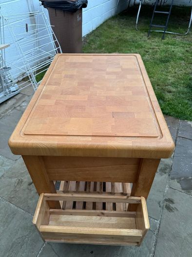 kitchen island solid wood