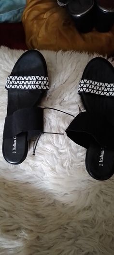 glamourous sandals size 41. And 42