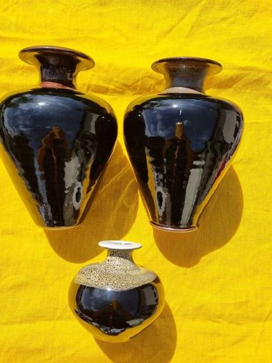 Louis Mulcahy Vases. Vinted. Set of 3.