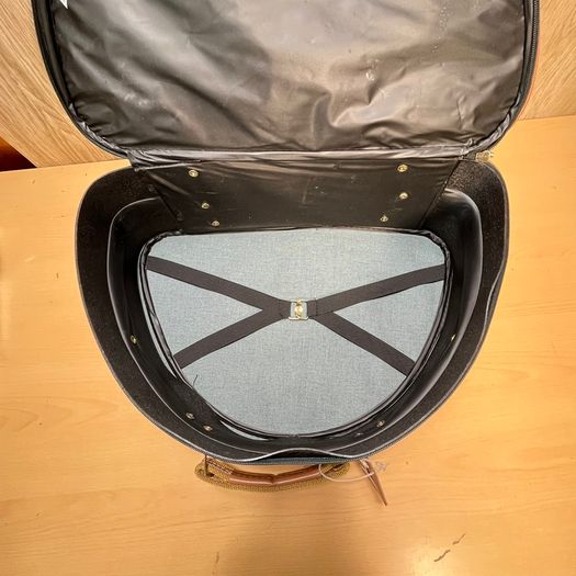 Aston Vintage Semi-Circle Case Travel Bag - Domed Retro