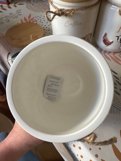 Daisy farm canisters