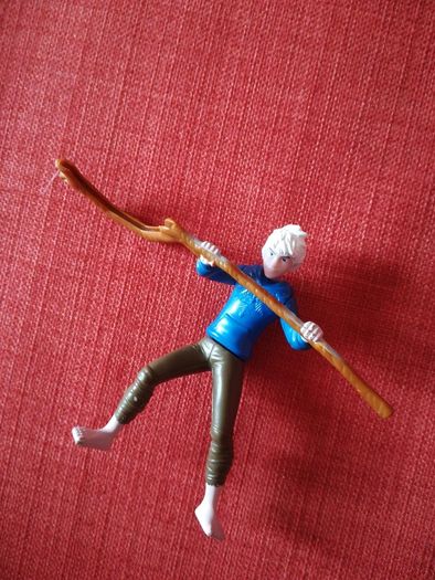 Rise of the Gardiens figures