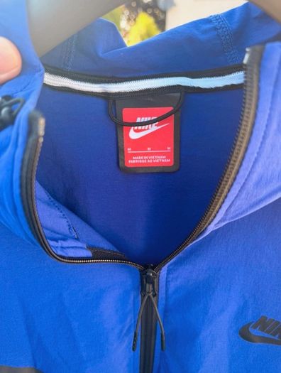 Nike woven Tech hoodie Medium