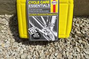 bicycle maintenance kit