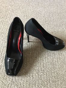Bernie black high heels size 5