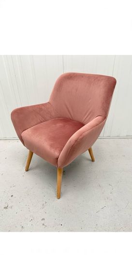 Dusky Pink Velour Chair