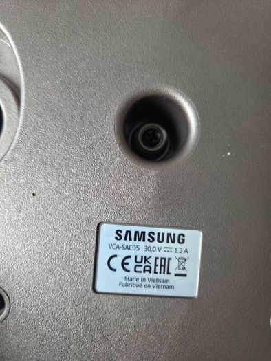 Samsung charger dock and accessories