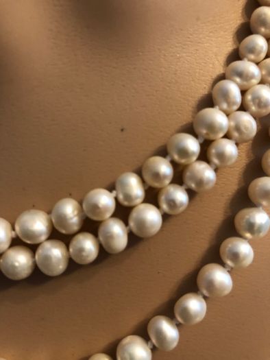 pearl necklace