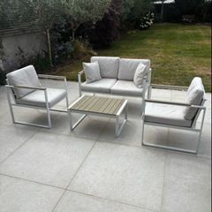 Garden Sofa/table set
