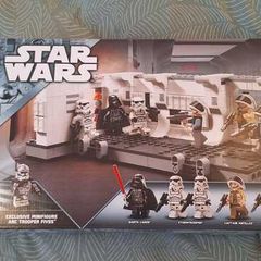 LEGO Star Wars 75387 Boarding the Tantive IV