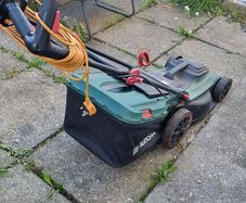 Lawn mover electric