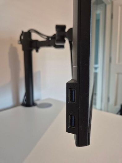 Dell P2419H 24" Monitor with Monitor Arm