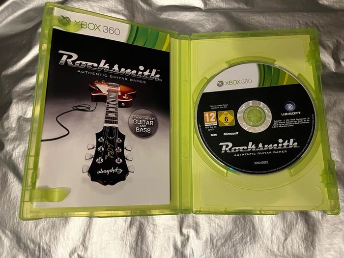 Rocksmith game with Real Tone Cable Xbox 360