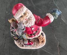 Vintage Miniature Santa Claus Resin Figurine with Animals & Christmas Tree