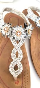 Unsigned silver embellished sandals with cushioned soles Sz 40 (Fit 6.5 - 7 UK)