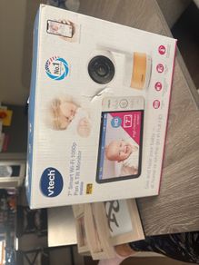 V Tech 7 smart wi-fi pan & tilt monitor