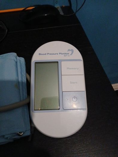Blood pressure monitor