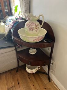 Lovely antique washstand