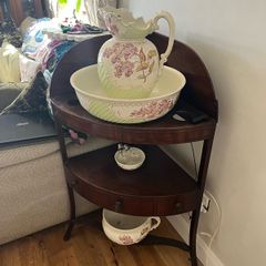 Lovely antique washstand