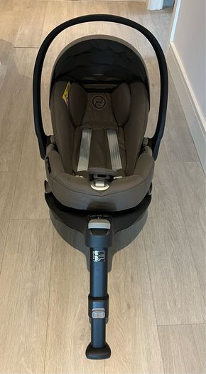 Cybex Cloud Z i-Size Infant Car Seat + Base Z2 (Platinum Line)