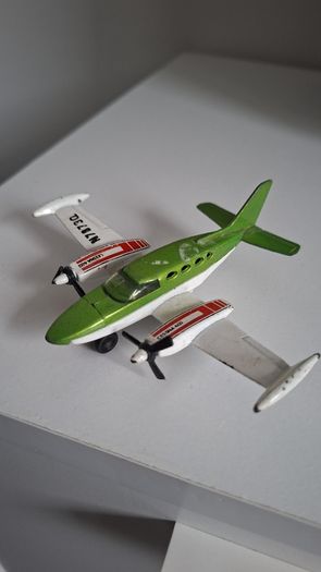 Vintage 1974 Matchbox Lesney Prod Cessna 402 Plane