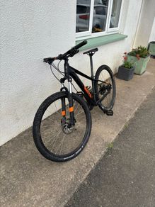 cube mountain bike