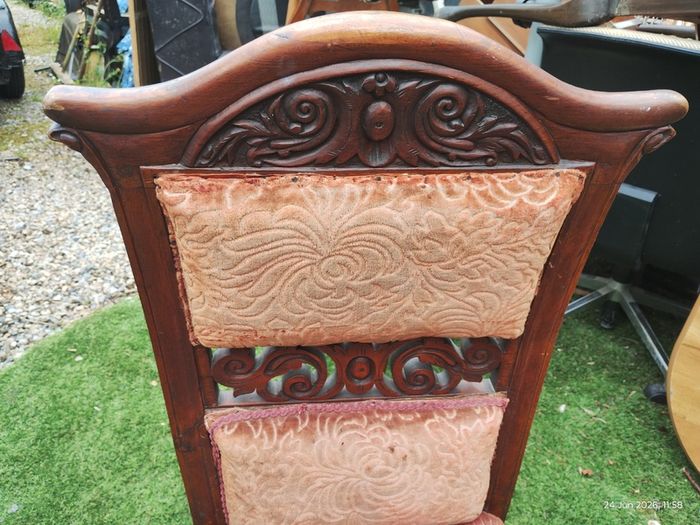 Vintage chair (26227)