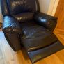 Black leather Couch Image 4