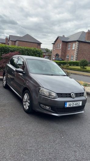Volkswagen polo LOW KMS
