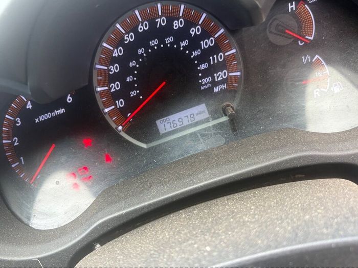 2012 Toyota Hilux - Spares or Repair