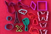 cake decorating tools