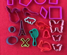 cake decorating tools