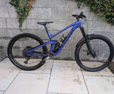 Trek Slash 8