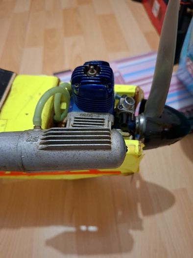 radio controlled airplane