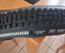 Maxxis Aggressor 27.5x2.30" TR EXO Dual 60 folding Tire