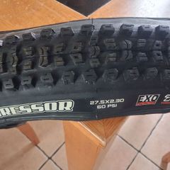 Maxxis Aggressor 27.5x2.30" TR EXO Dual 60 folding Tire