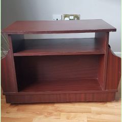 Free TV stand