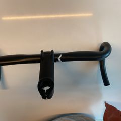 Stem & Handlebar (Newmen/ Cube)