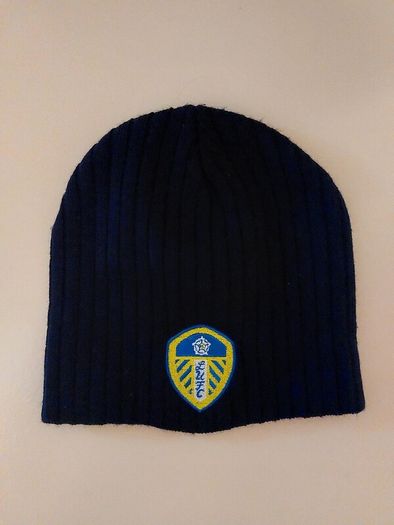 leeds united hat